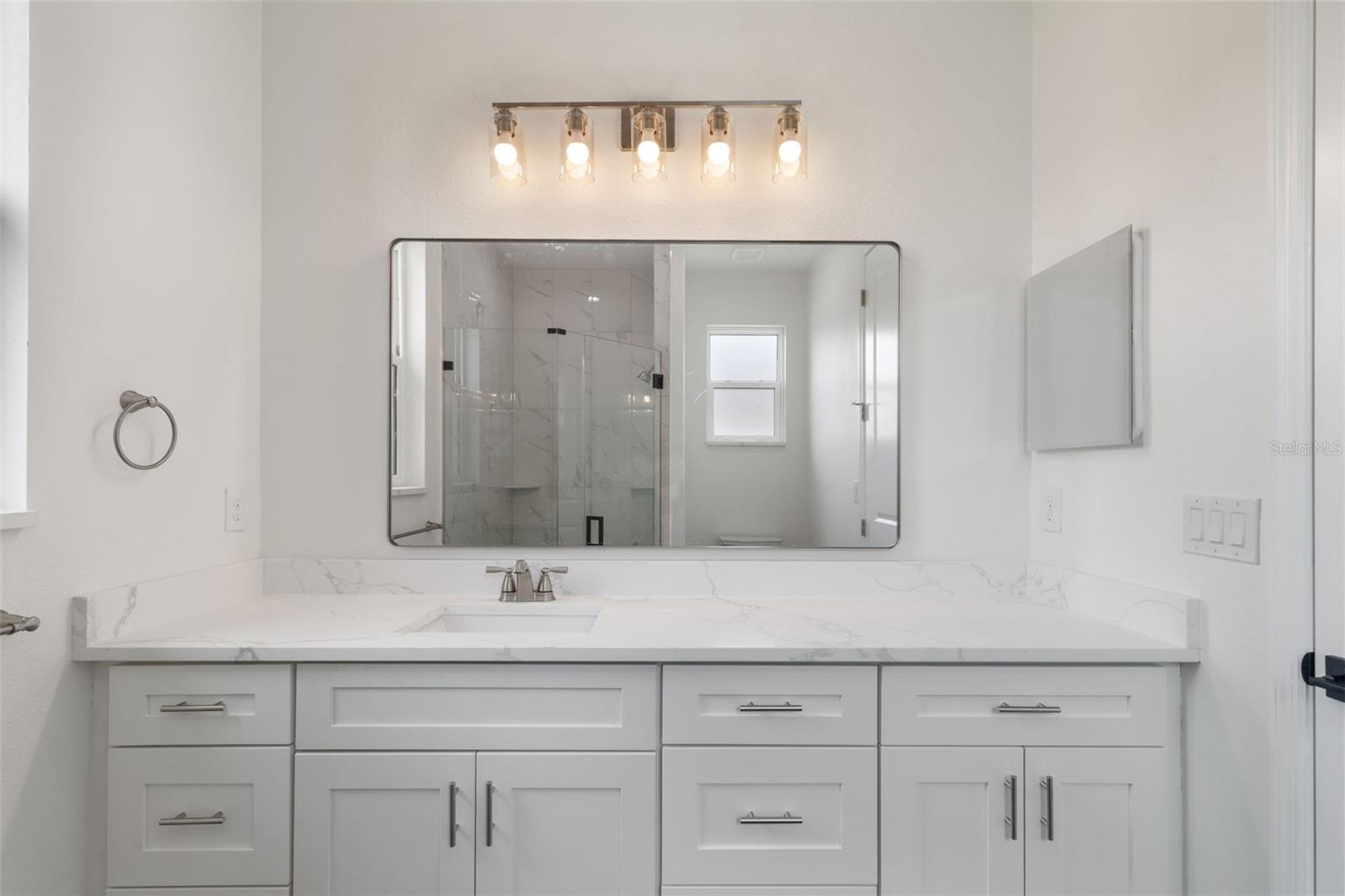 8580 W PRICE BLVD — photo 33