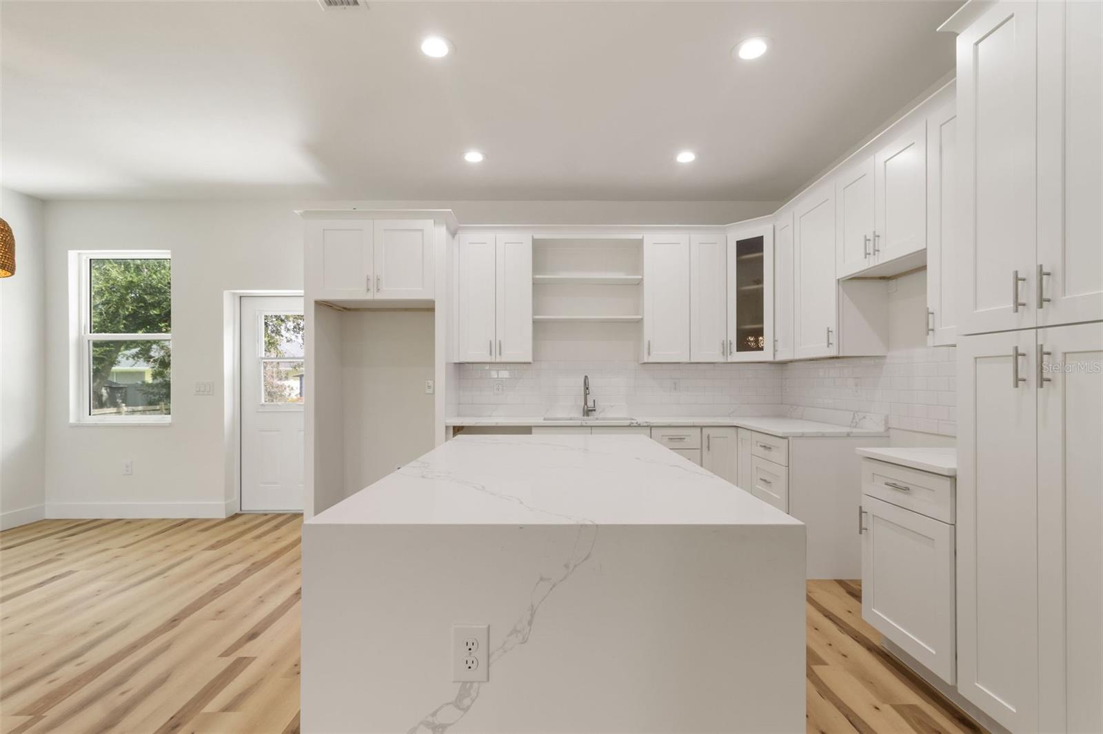 8580 W PRICE BLVD — photo 20