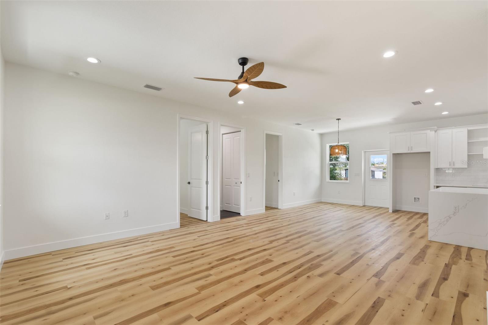 8580 W PRICE BLVD — photo 12