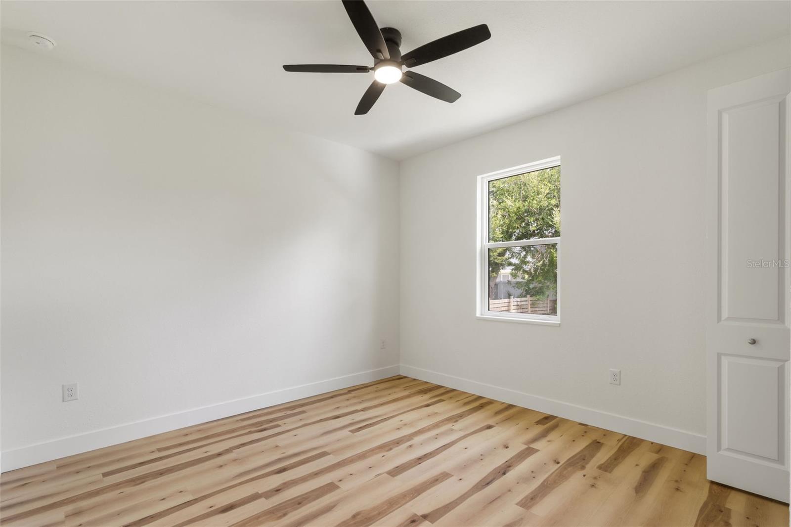 8580 W PRICE BLVD — photo 39