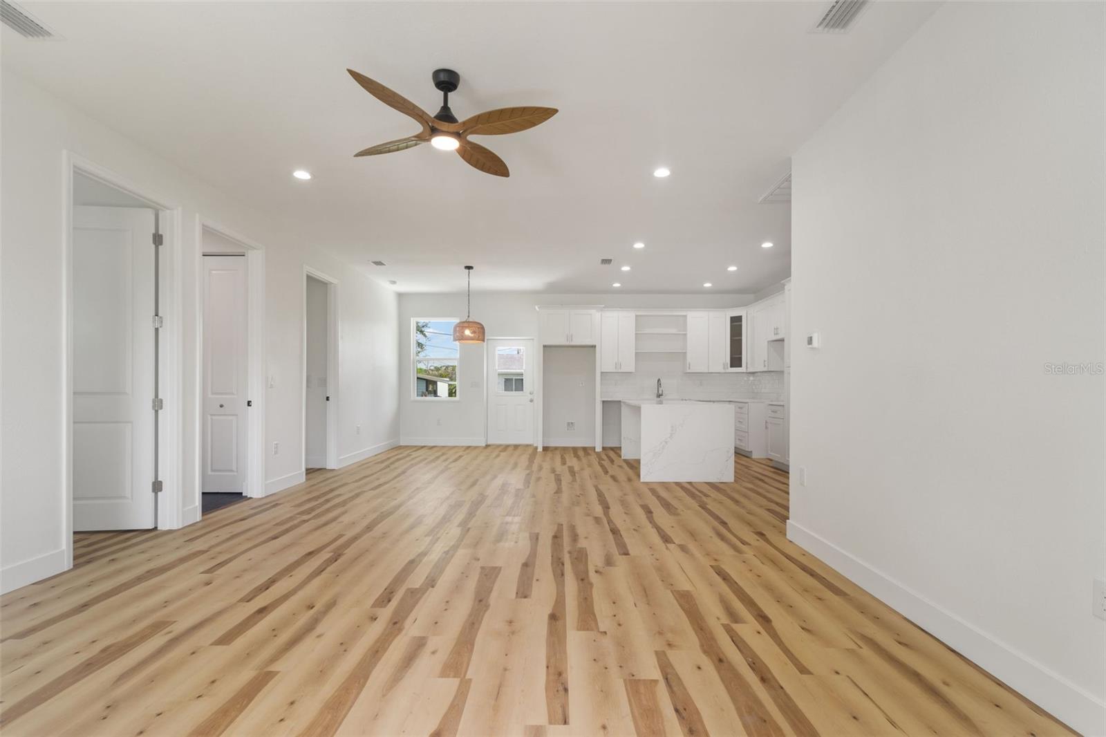 8580 W PRICE BLVD — photo 9