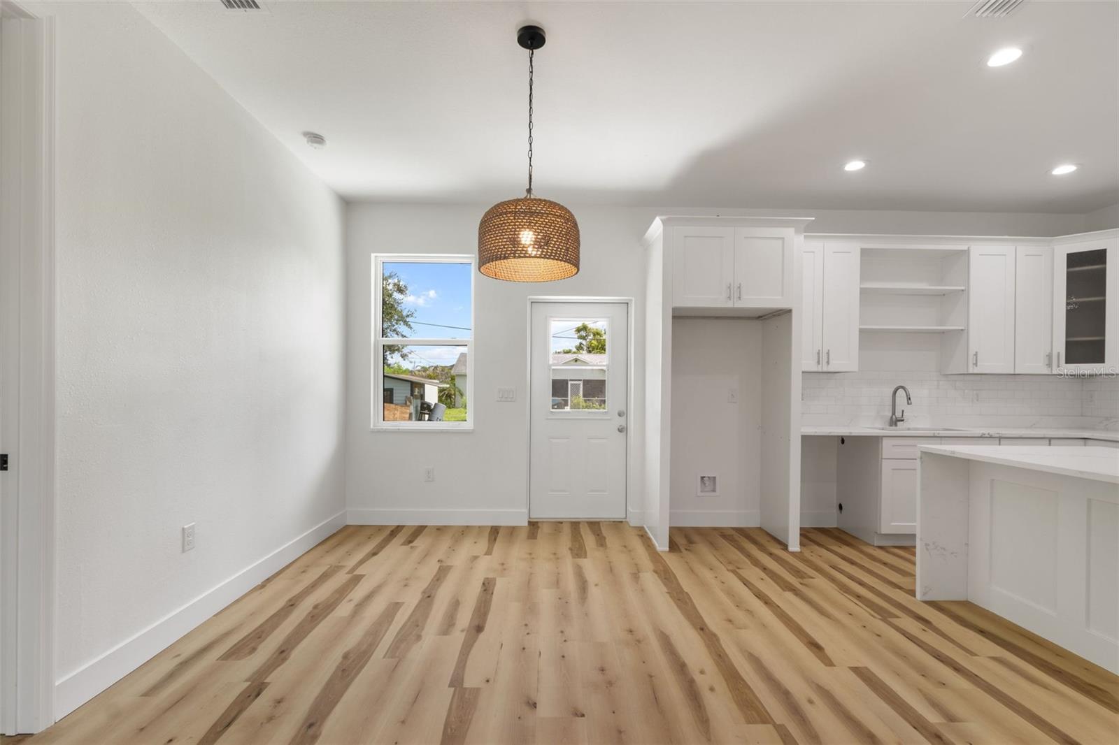 8580 W PRICE BLVD — photo 13