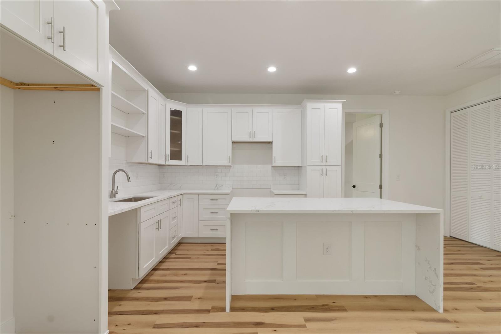8580 W PRICE BLVD — photo 18