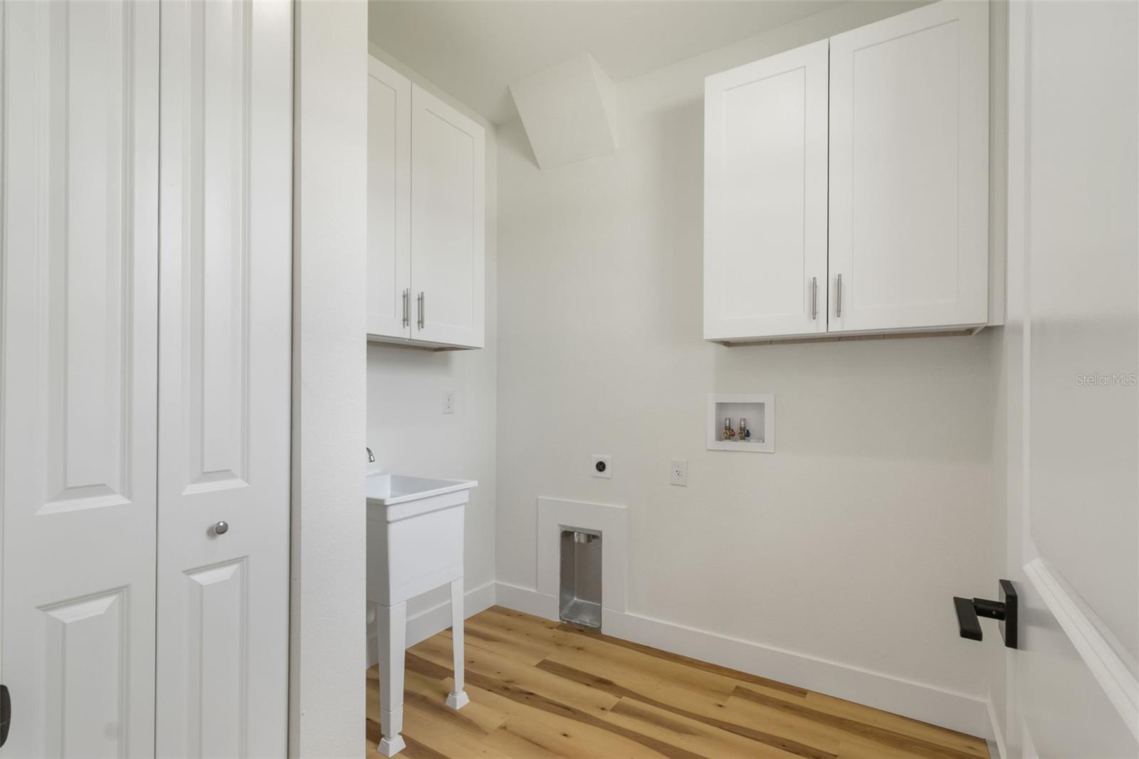 8580 W PRICE BLVD — photo 11