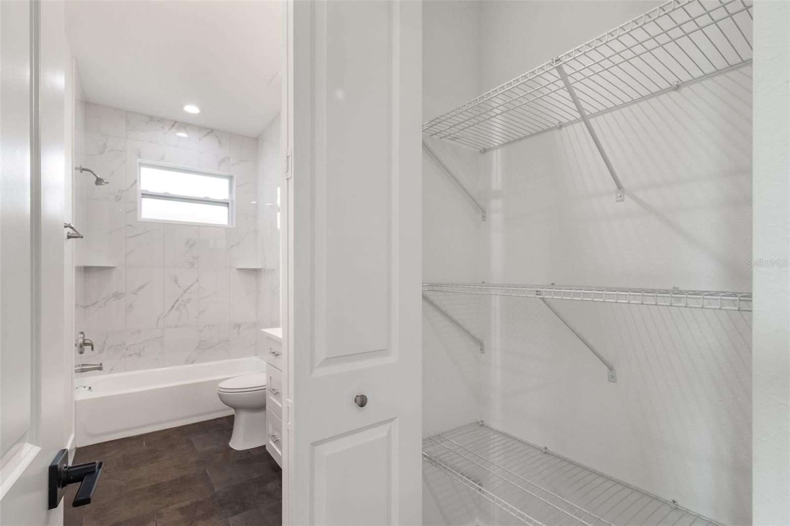 8580 W PRICE BLVD — photo 40