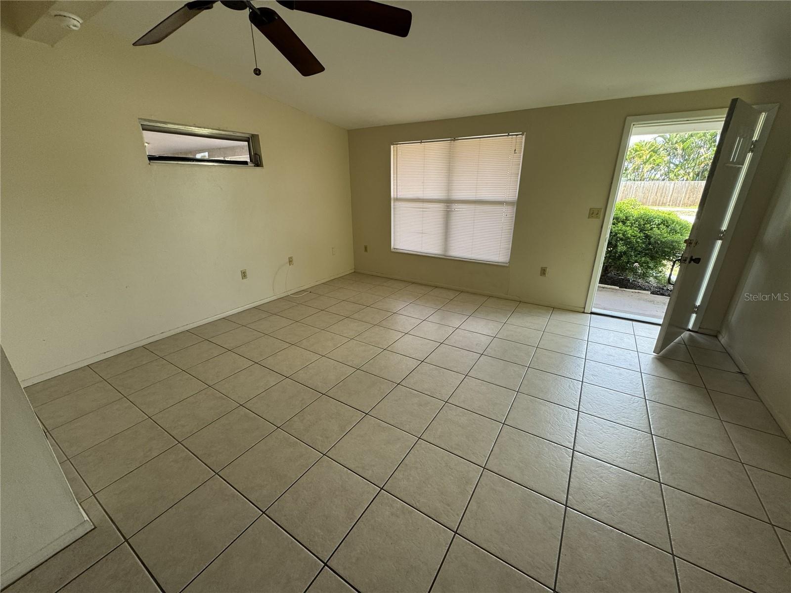 376 BRIARWOOD RD — photo 4