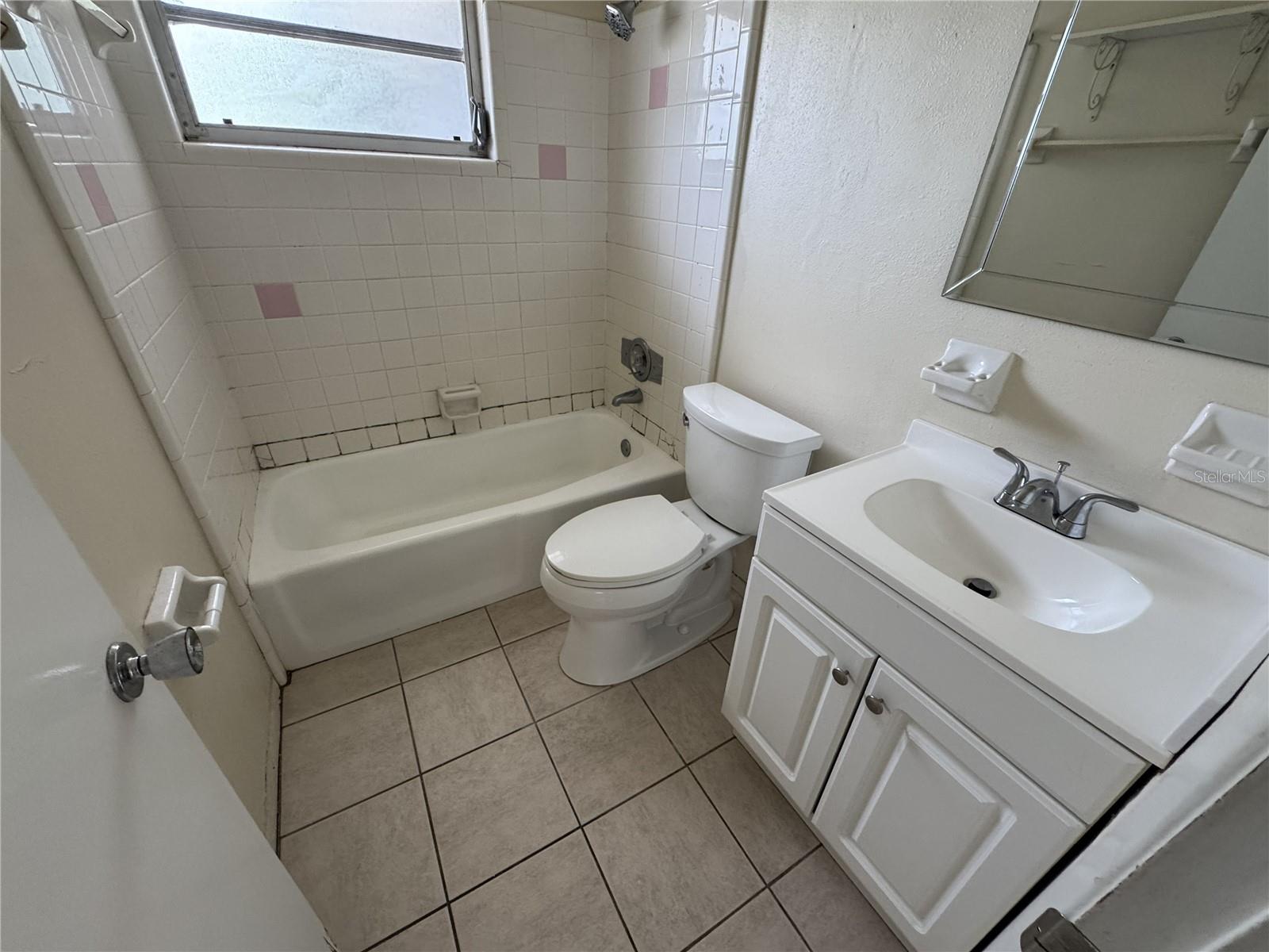 376 BRIARWOOD RD — photo 5
