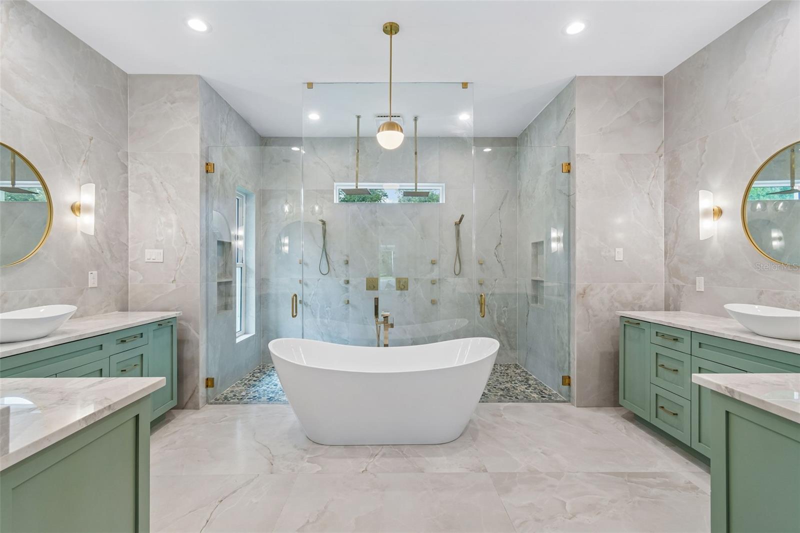 12000 GOLDEN VALLEY DR — photo 21