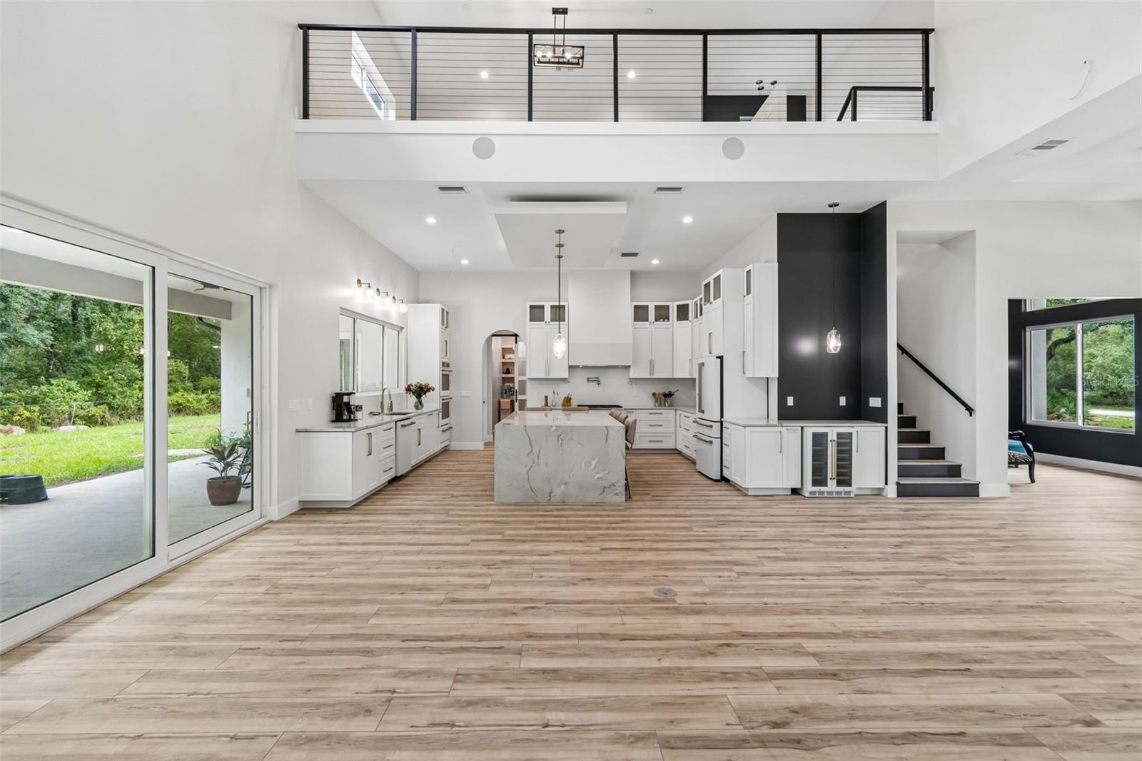 12000 GOLDEN VALLEY DR — photo 11