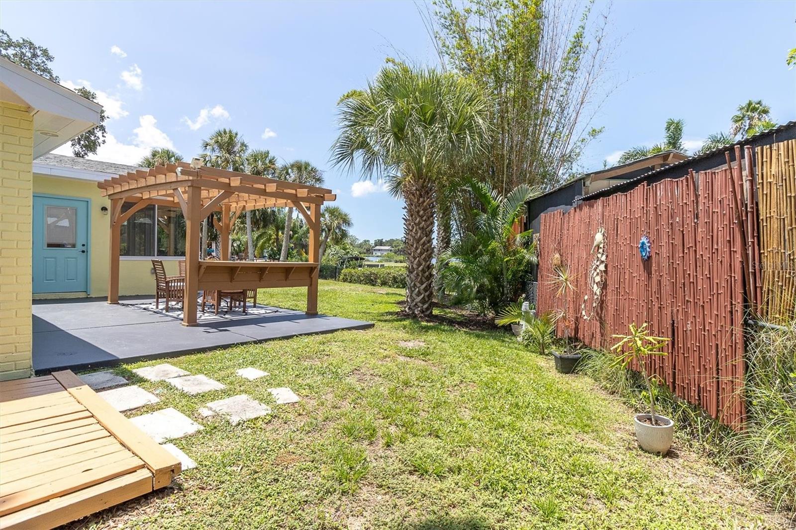 7213 PENINSULAR DR — photo 39