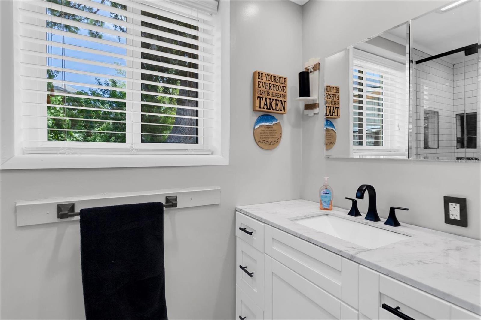 7213 PENINSULAR DR — photo 23