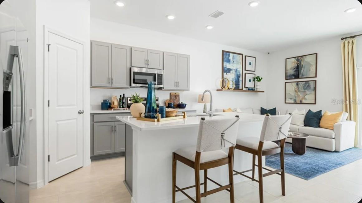 7195 GRAND FOREST WAY — photo 2