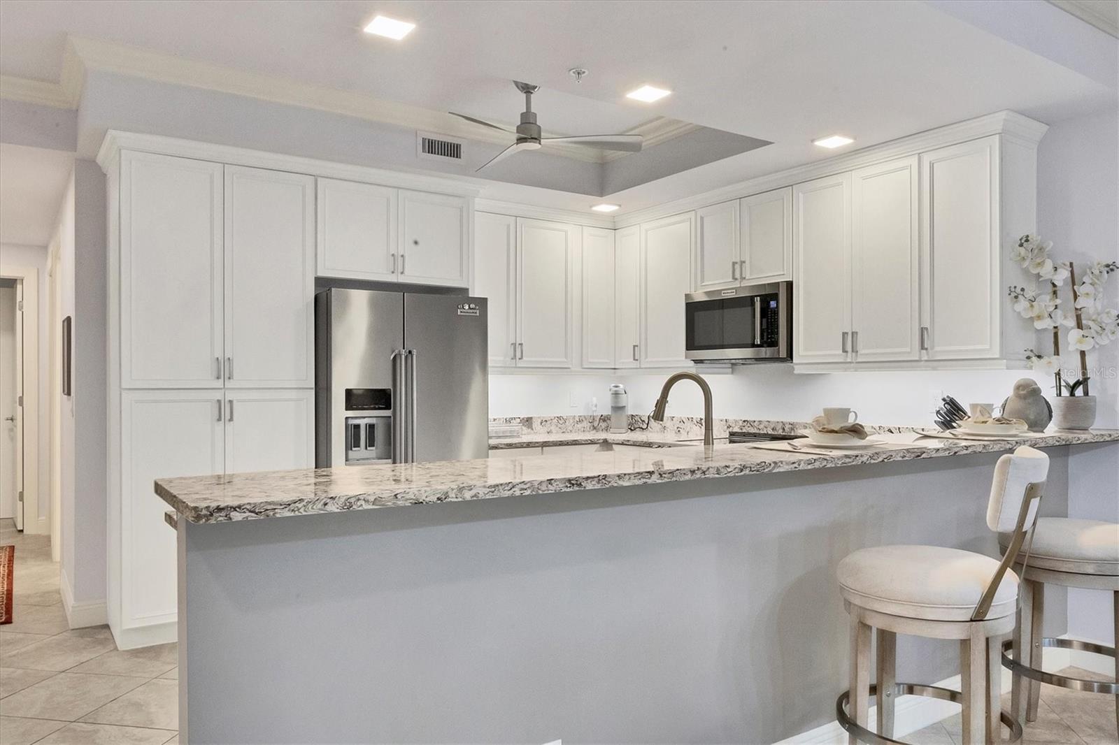 260 HIDDEN BAY DR #402 — photo 6