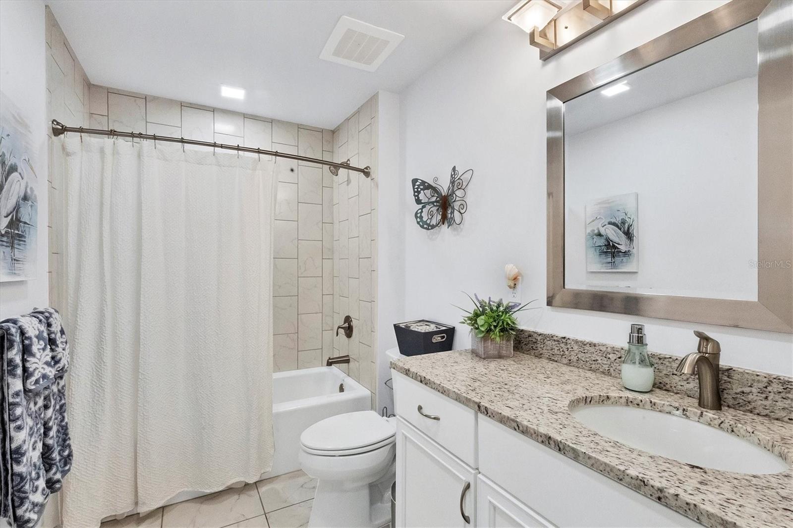 260 HIDDEN BAY DR #402 — photo 27
