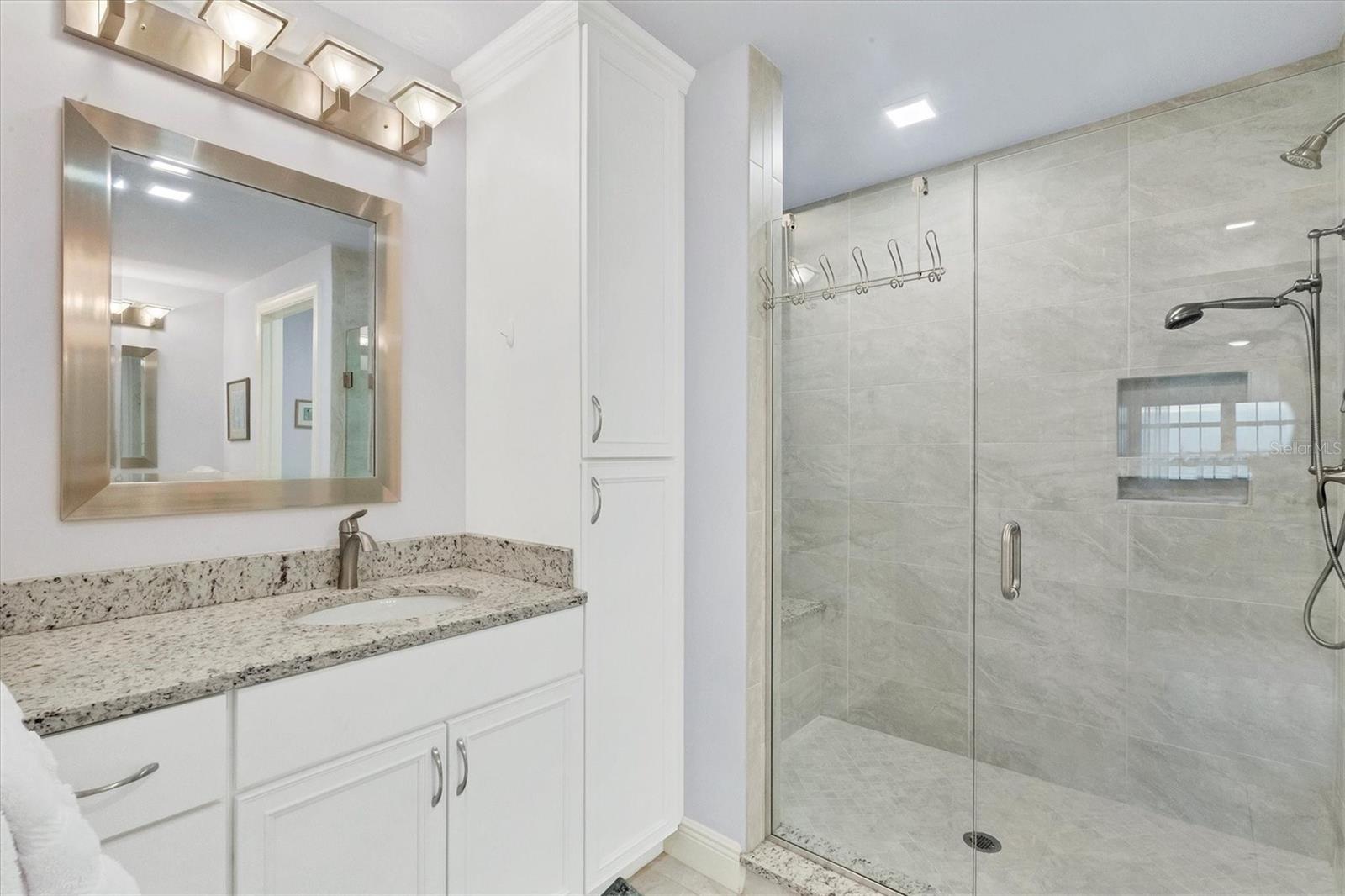 260 HIDDEN BAY DR #402 — photo 24