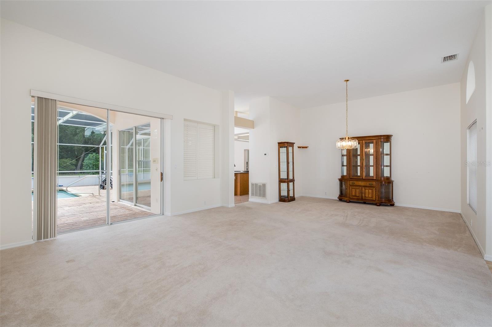18822 MAJESTIC OAK CT — photo 10