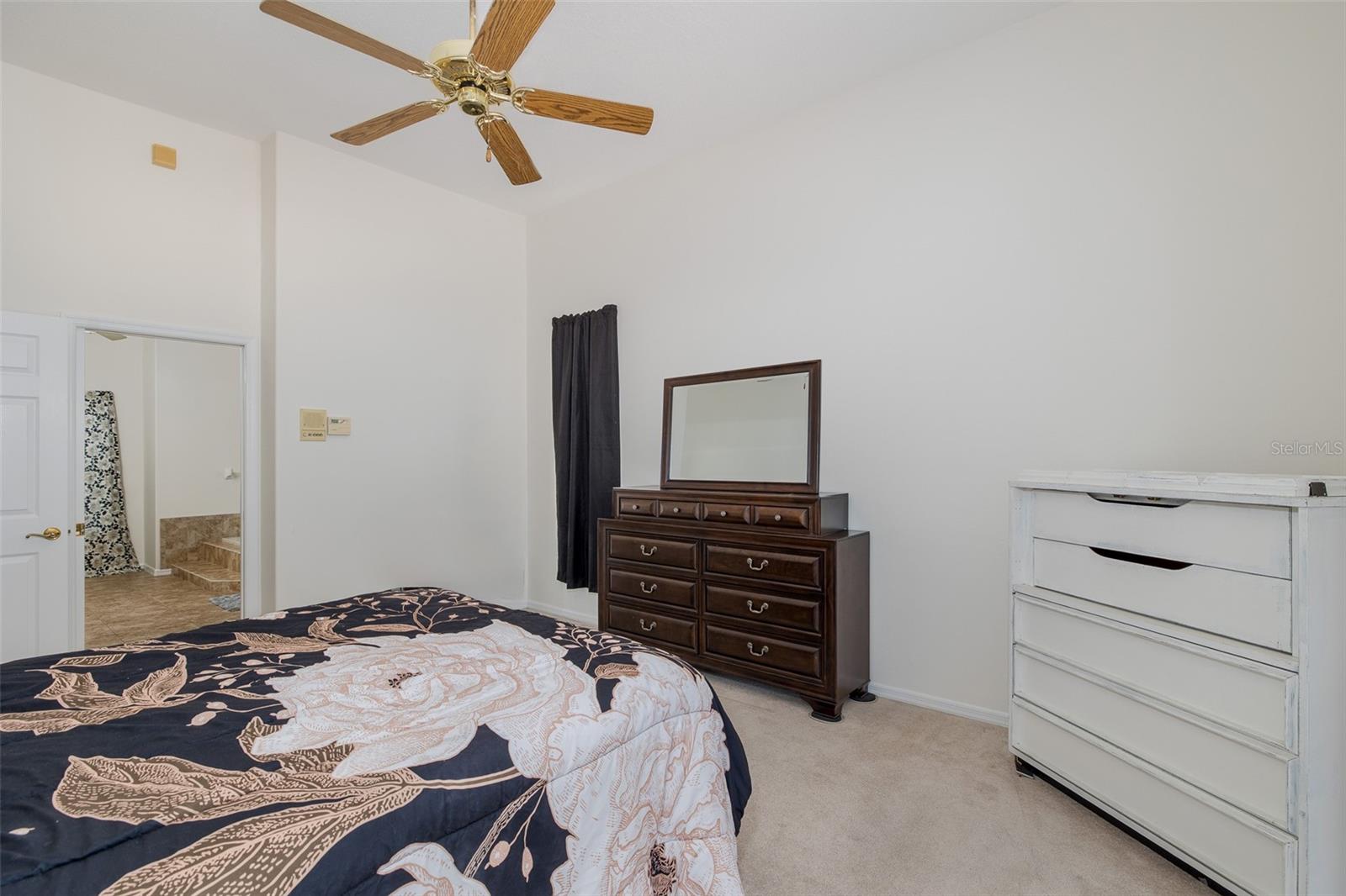 18822 MAJESTIC OAK CT — photo 34