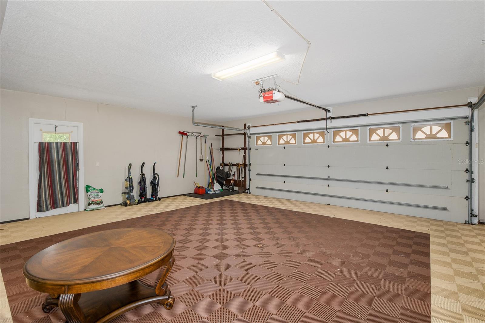 18822 MAJESTIC OAK CT — photo 58