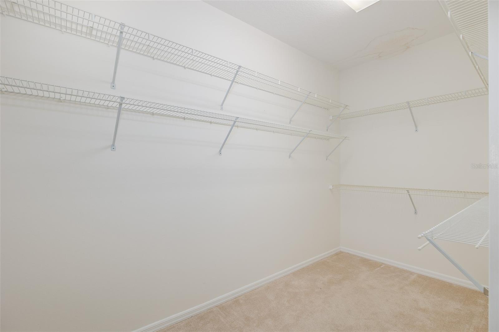 18822 MAJESTIC OAK CT — photo 29