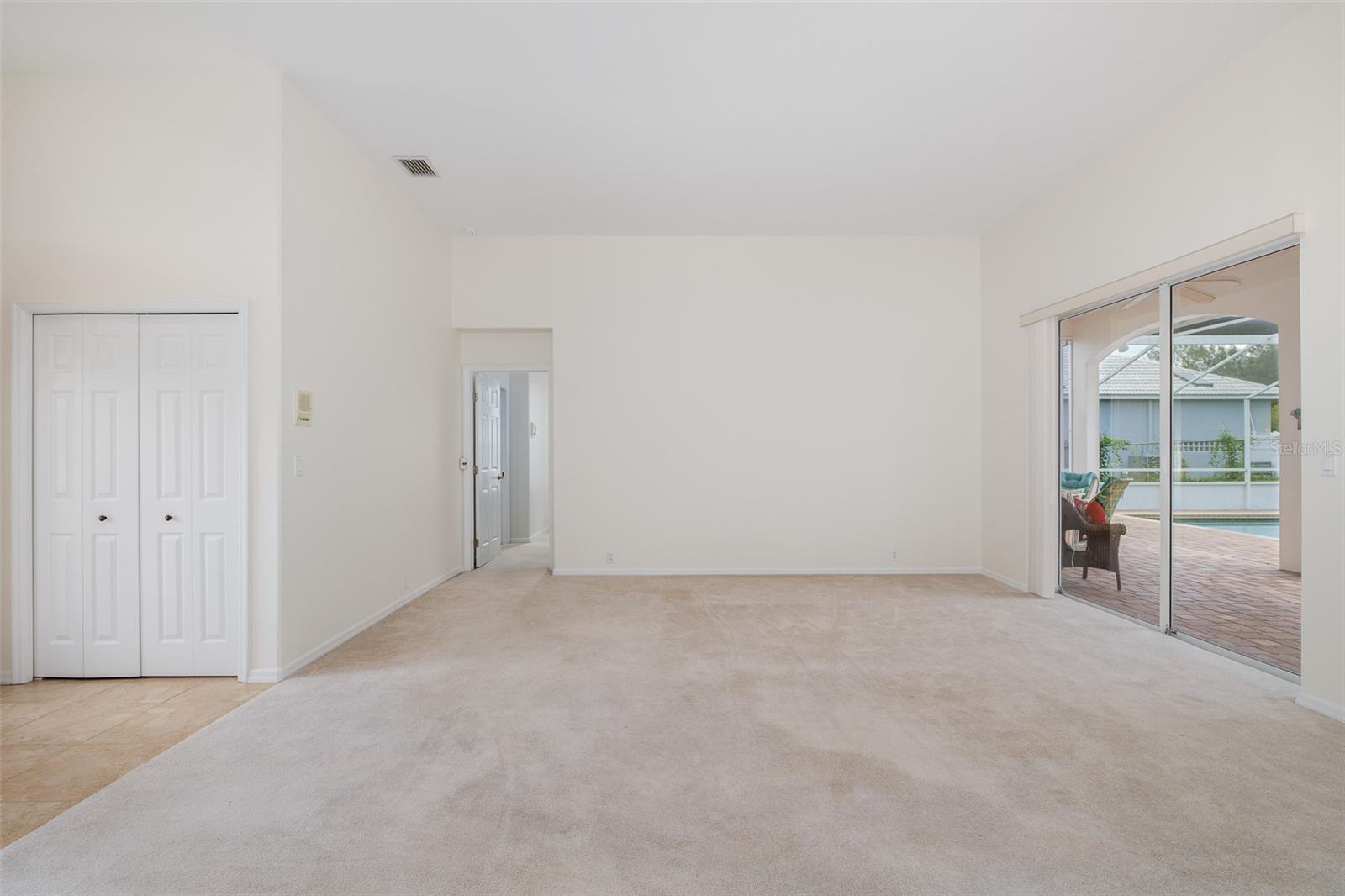 18822 MAJESTIC OAK CT — photo 12