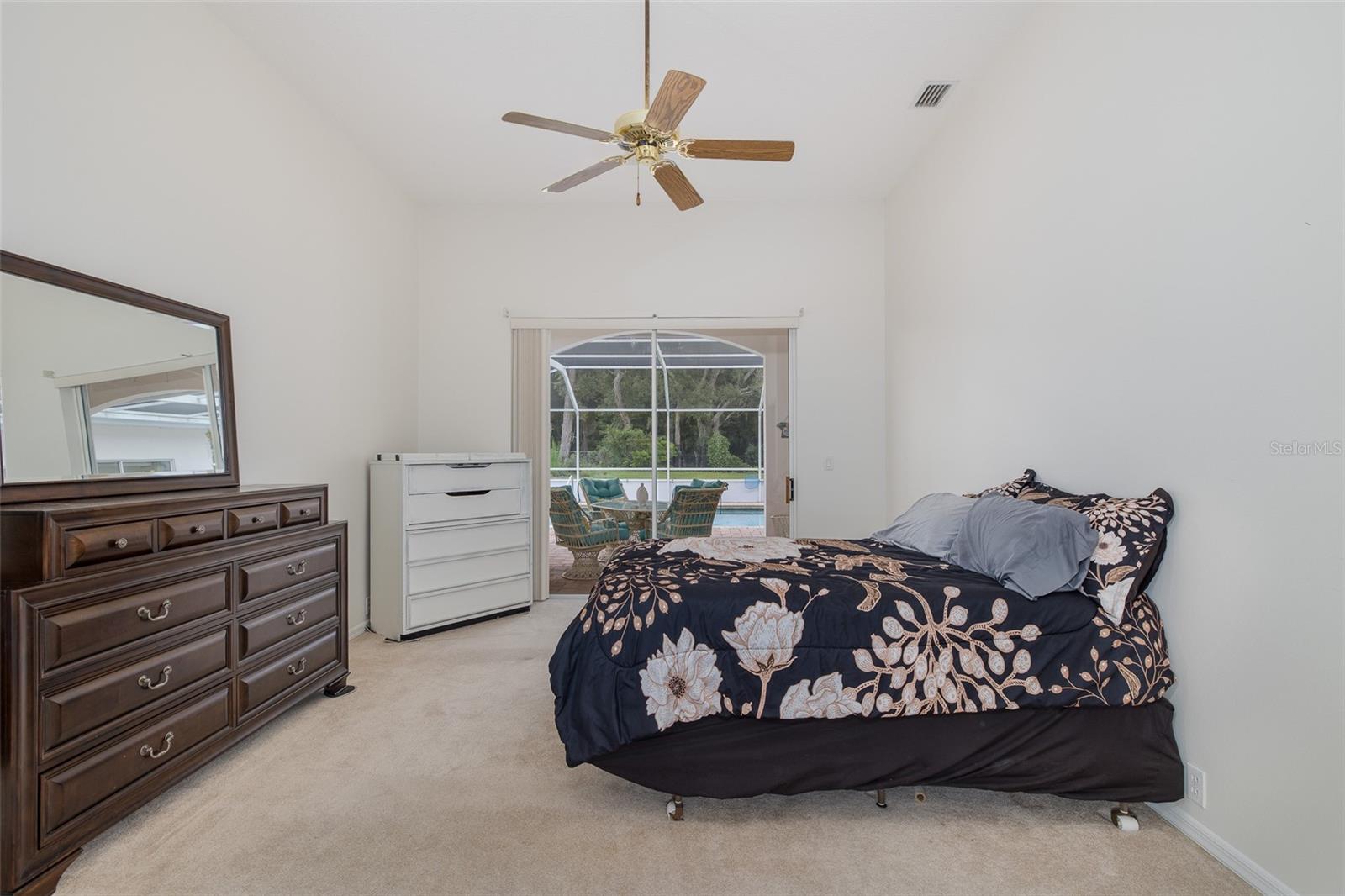 18822 MAJESTIC OAK CT — photo 32