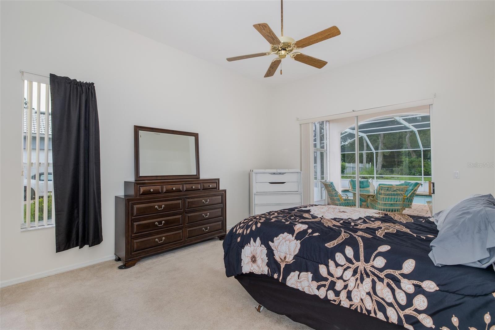 18822 MAJESTIC OAK CT — photo 33