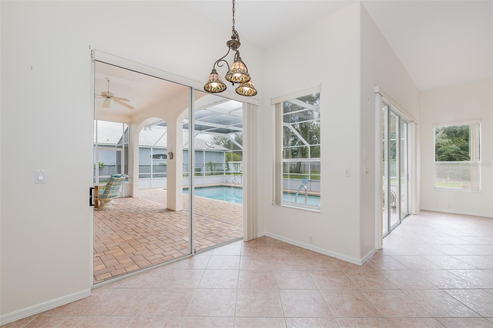 18822 MAJESTIC OAK CT — photo 22