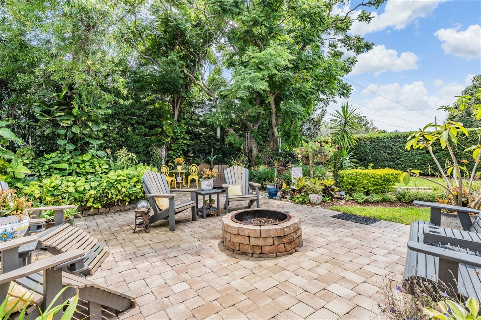 13203 SPINDLEWYCK CV — photo 40