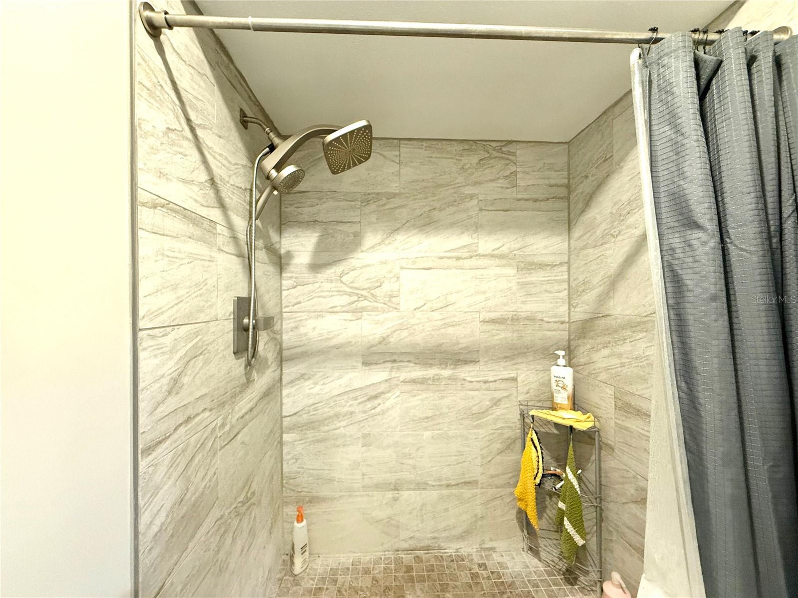 2816 COUNTRYBROOK DR #L16 — photo 21