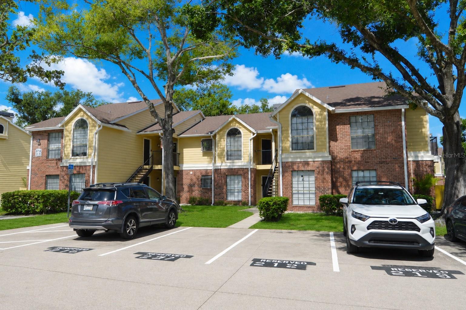 8714 MALLARD RESERVE DR #201 — photo 2