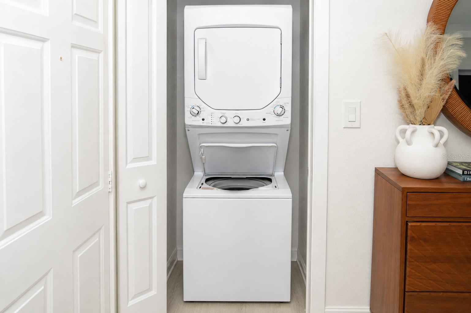 8714 MALLARD RESERVE DR #201 — photo 4