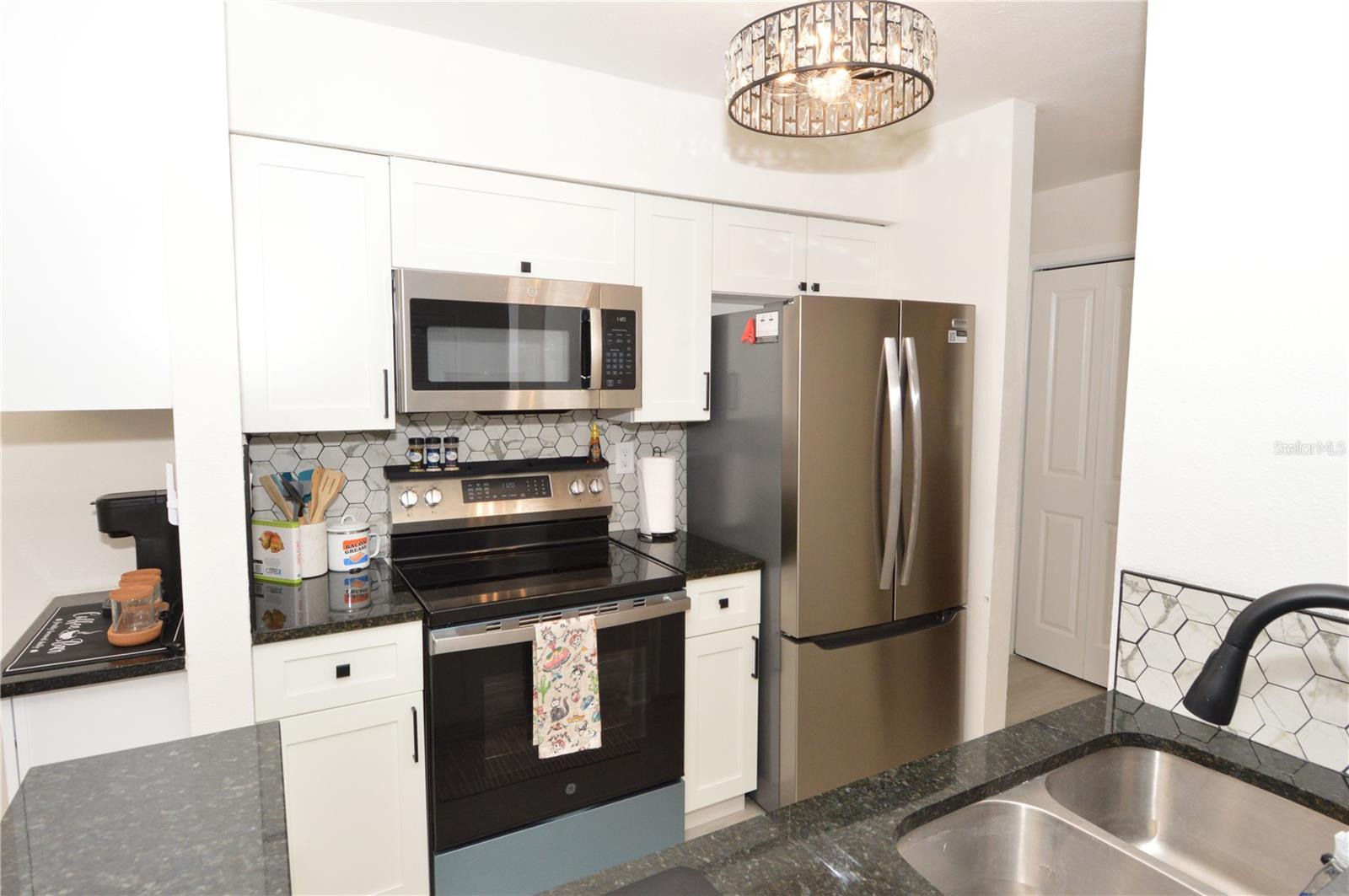 8714 MALLARD RESERVE DR #201 — photo 6