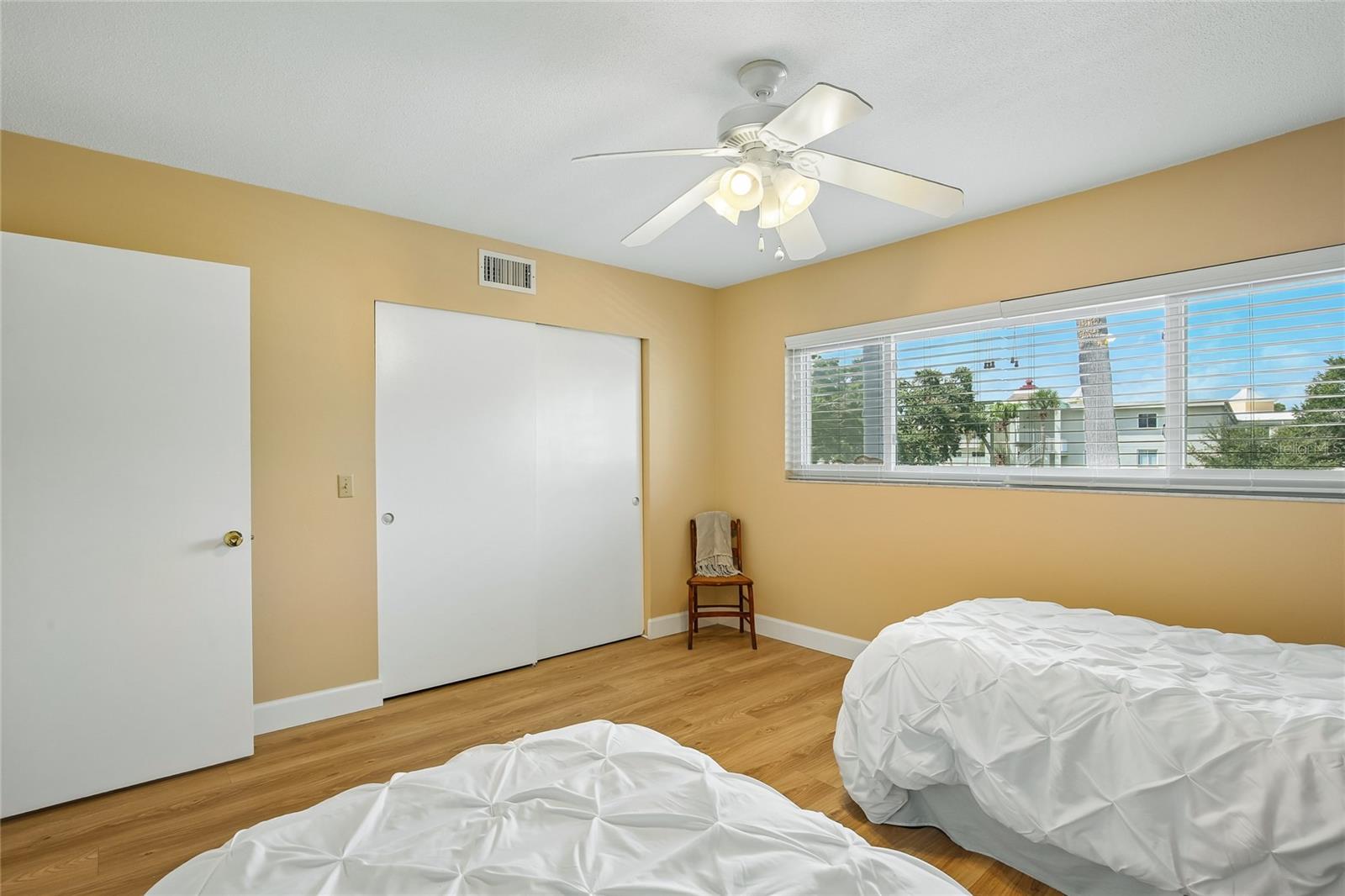 2380 WORLD PARKWAY BLVD #40 — photo 31