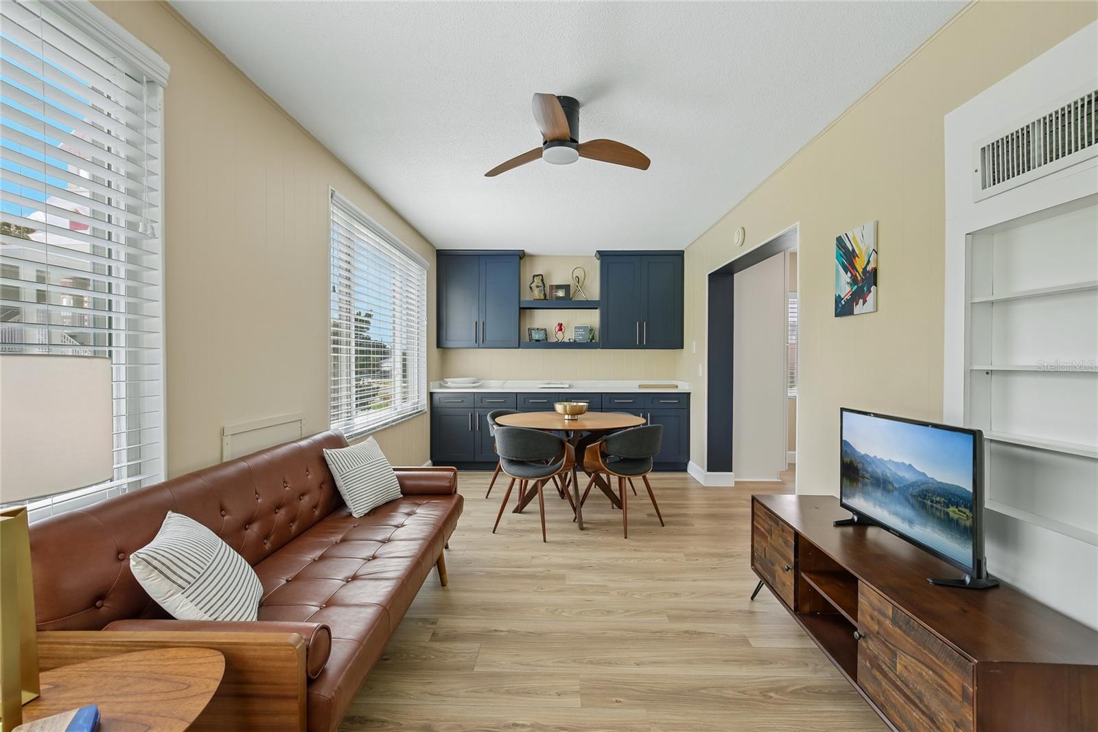 2380 WORLD PARKWAY BLVD #40 — photo 17