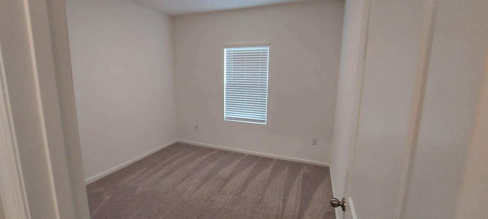 812 KINGS PINE CT — photo 20