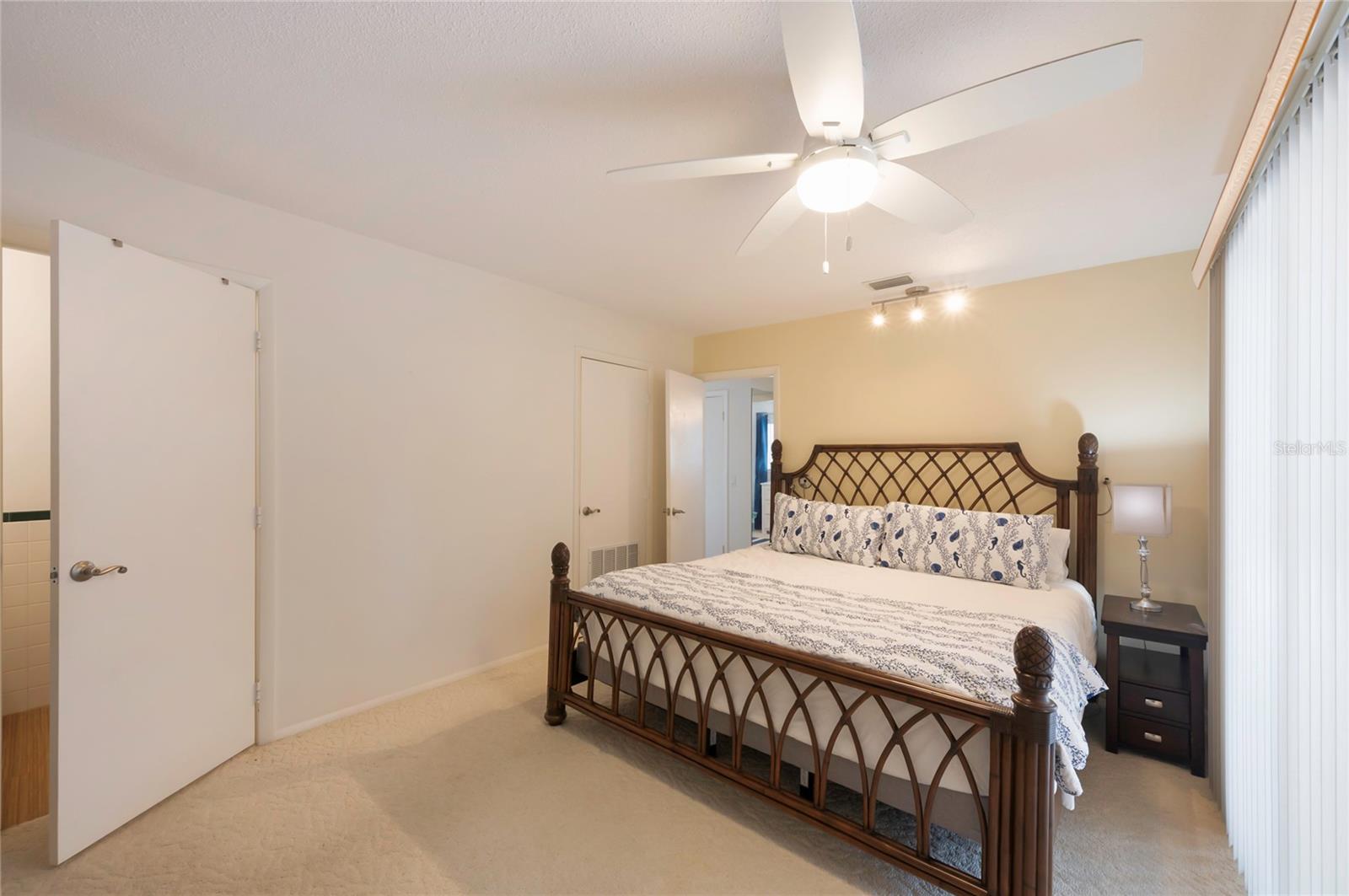 4223 ROYAL PALM DR — photo 28