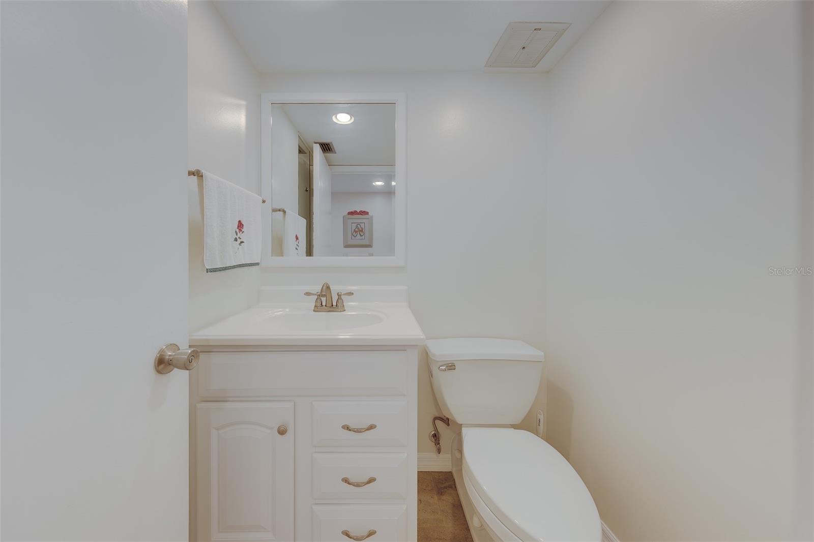 17920 GULF BLVD #1808 — photo 29