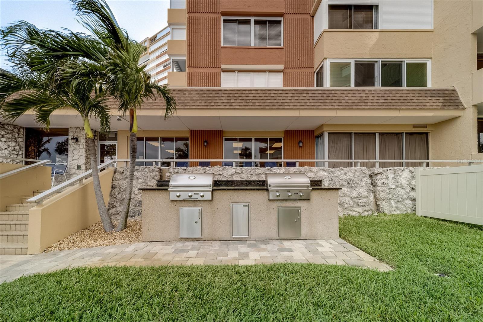 17920 GULF BLVD #1808 — photo 44