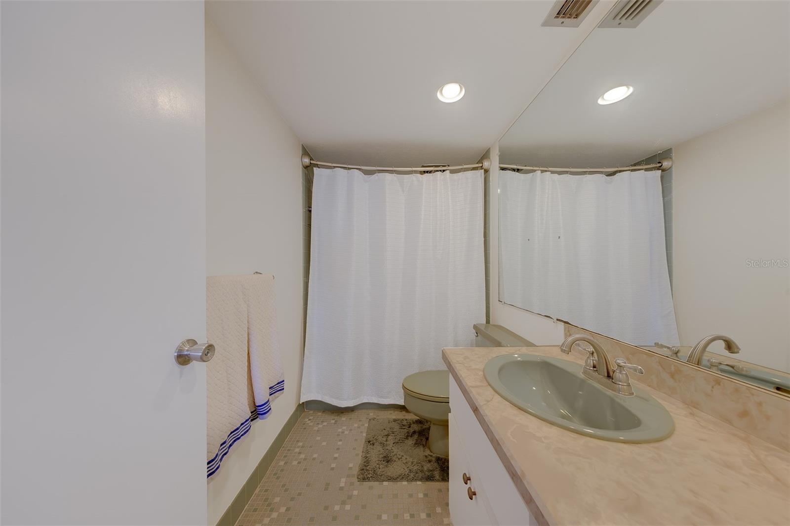 17920 GULF BLVD #1808 — photo 17
