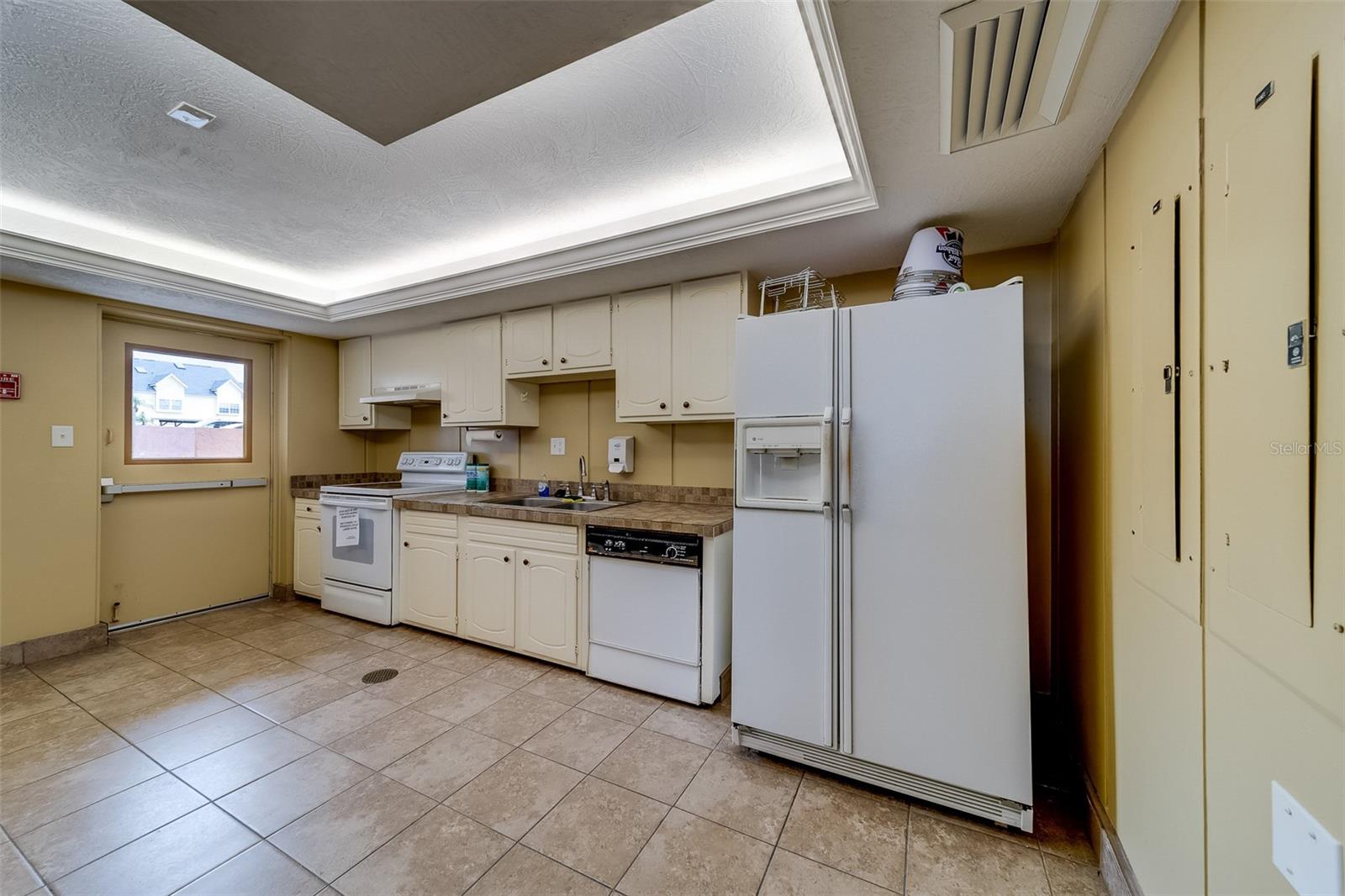 17920 GULF BLVD #1808 — photo 48