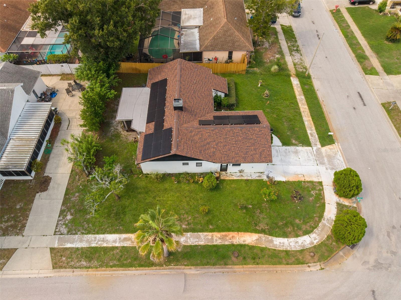 1338 GREENLEA DR — photo 28