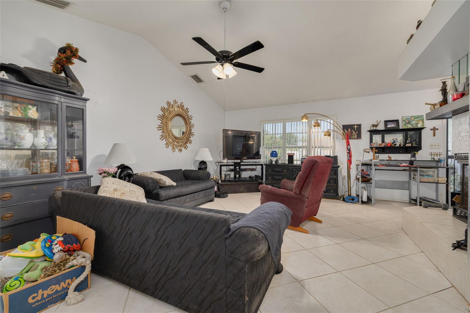 1338 GREENLEA DR — photo 6