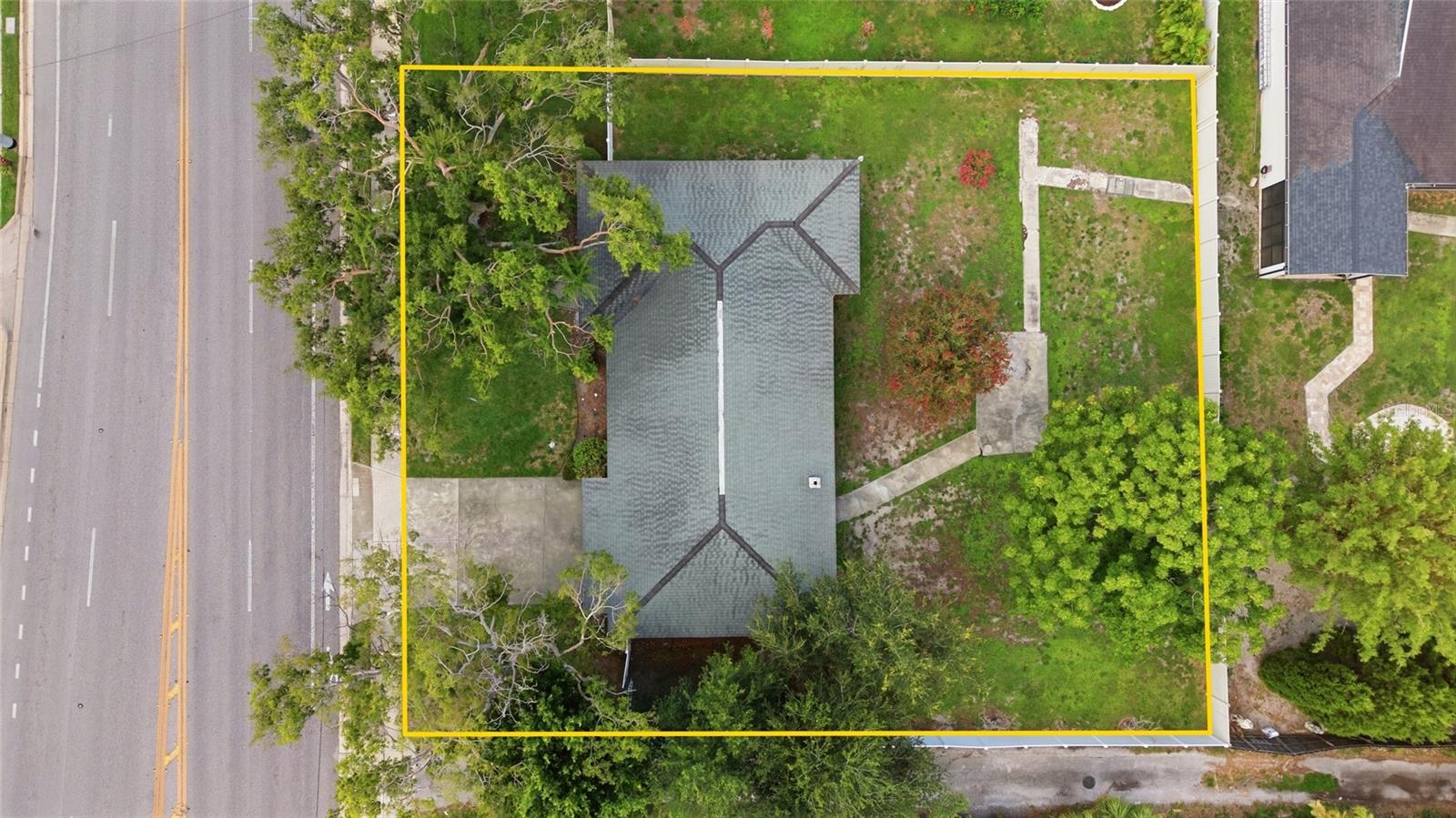 808 N MACDILL AVE — photo 33