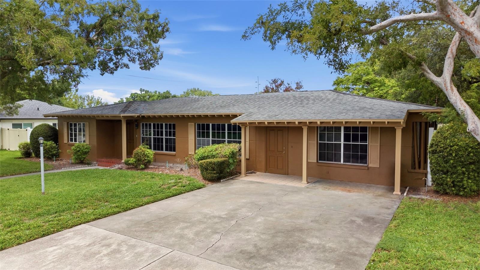 808 N MACDILL AVE — photo 2