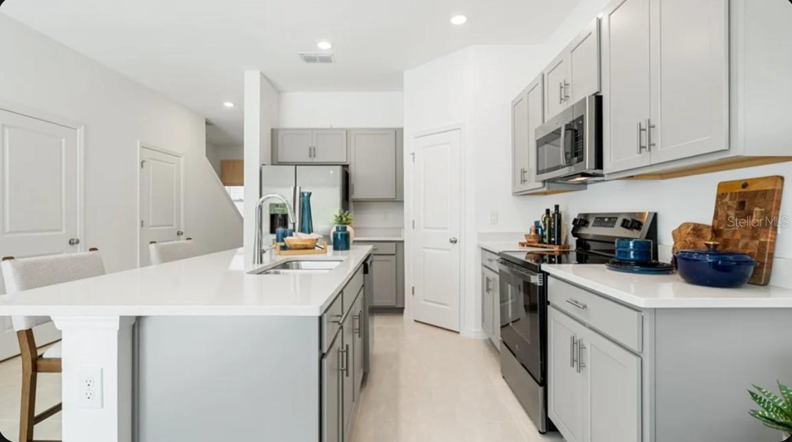 7203 GRAND FOREST WAY — photo 8