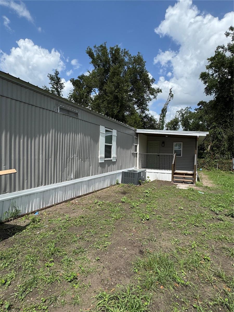 1119 N PARSONS AVE — photo 18