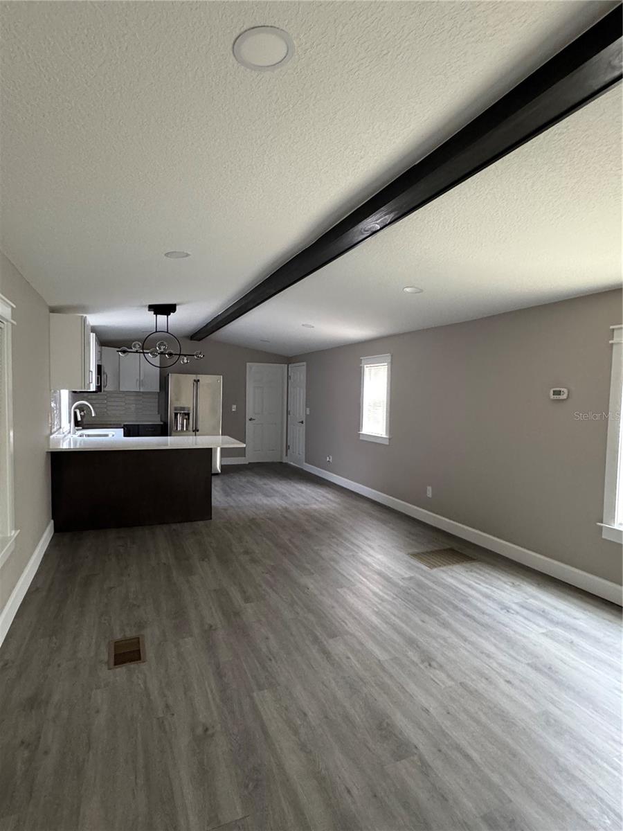 1119 N PARSONS AVE — photo 15