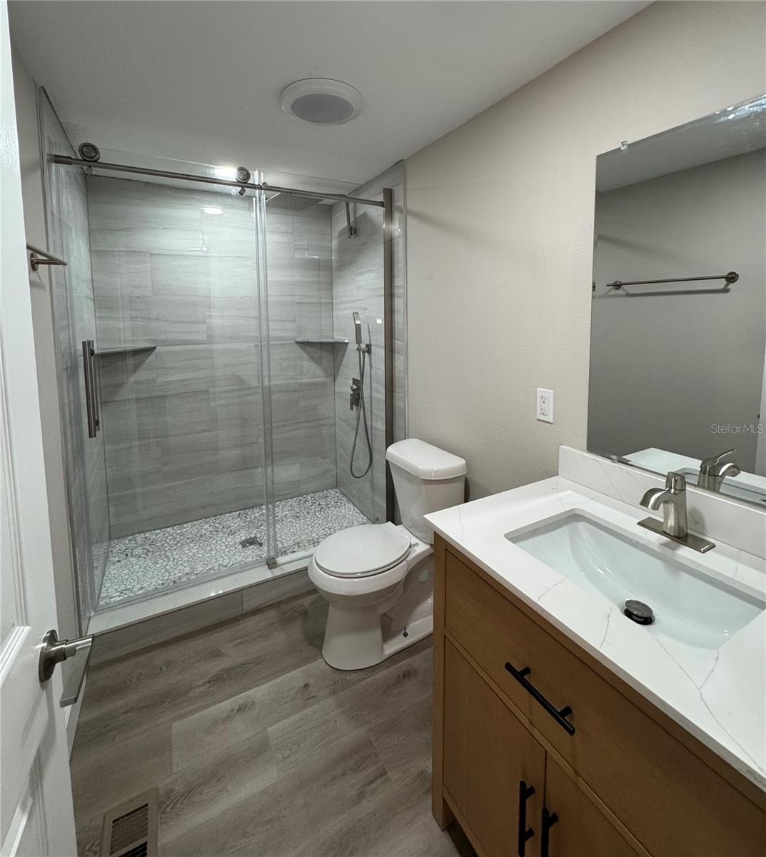 1119 N PARSONS AVE — photo 9