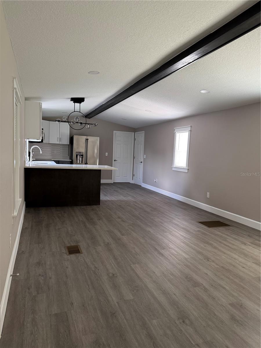 1119 N PARSONS AVE — photo 7