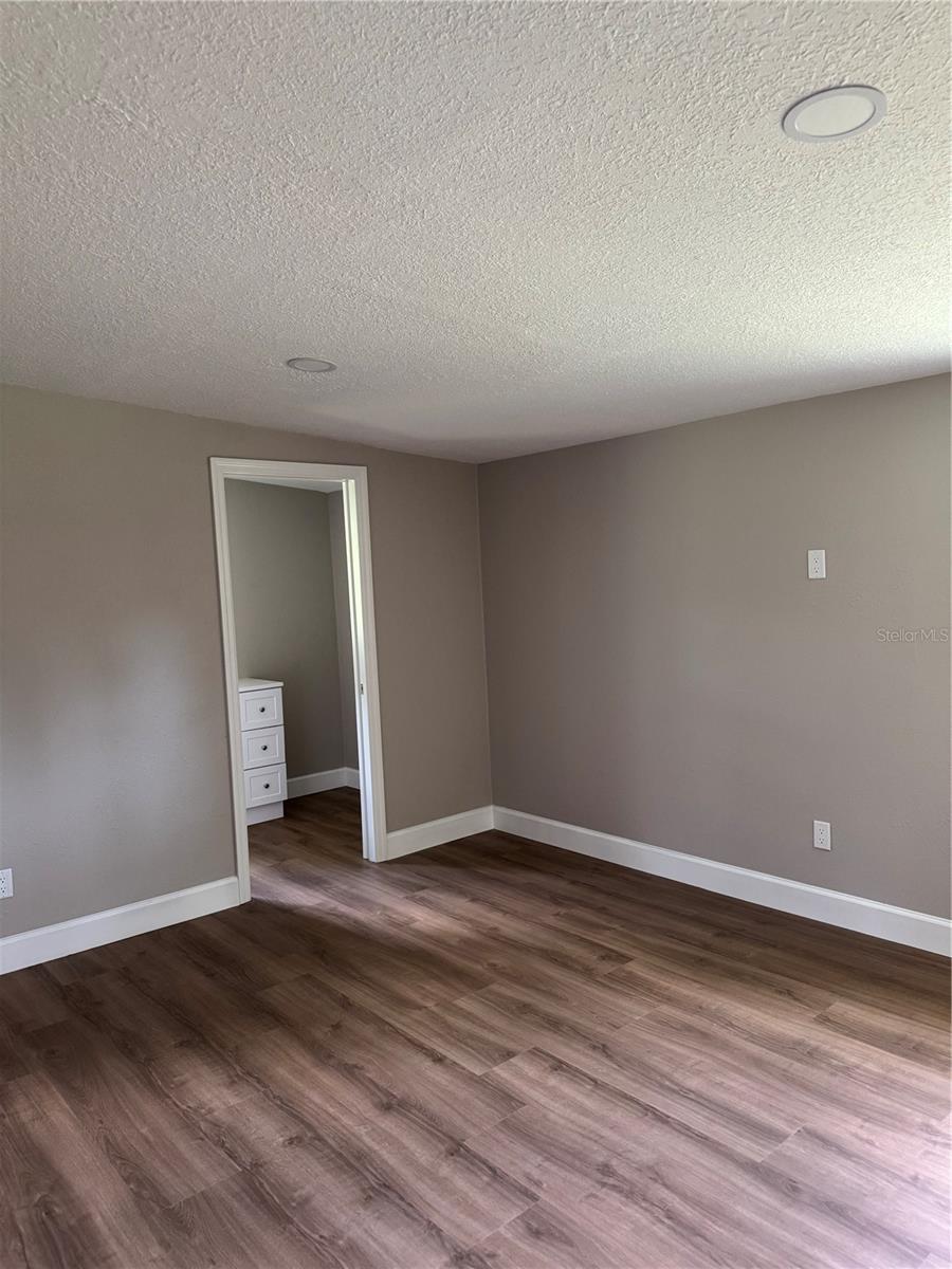 1119 N PARSONS AVE — photo 24